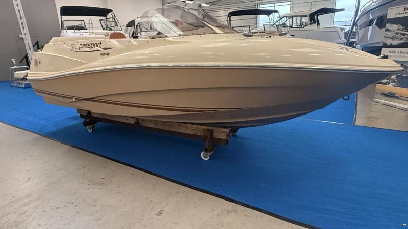 Quicksilver 520 Passport
