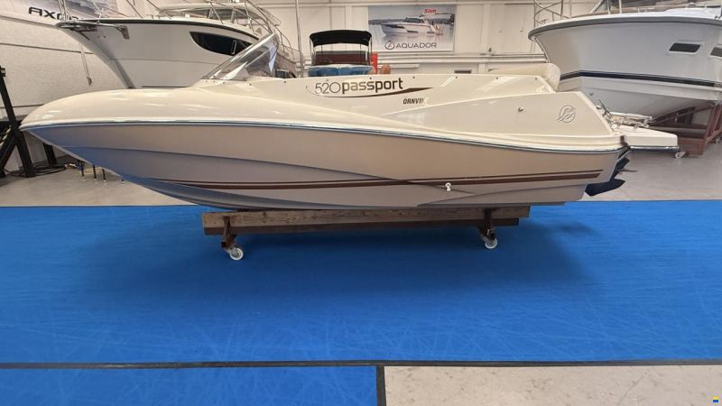 Quicksilver 520 Passport