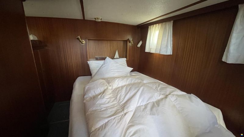 Linssen Sturdy 35
