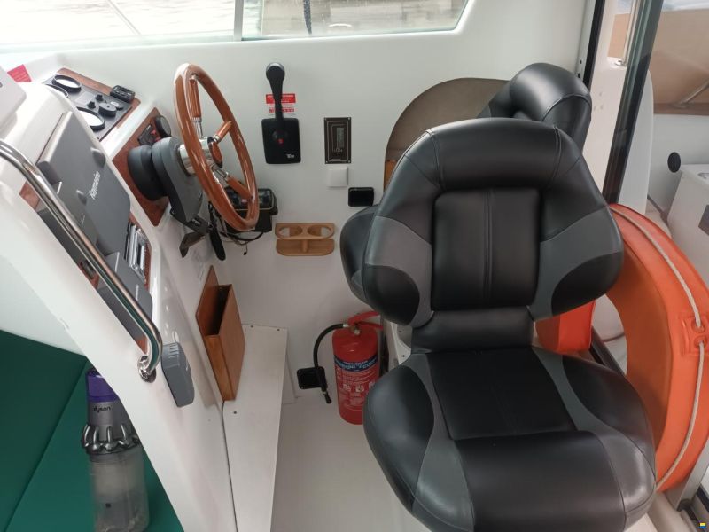 Jeanneau Merry Fisher 695