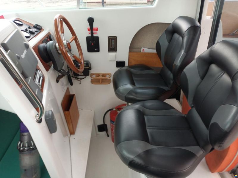 Jeanneau Merry Fisher 695