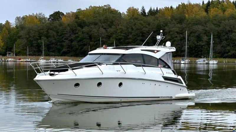 Grandezza 33 OC