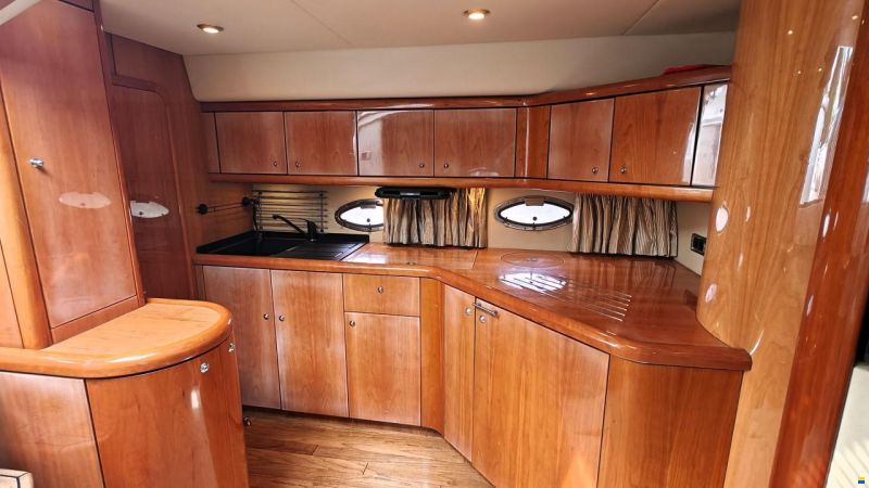 Sunseeker Portofino 46