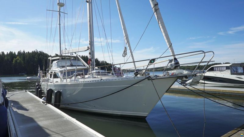 Nauticat 525