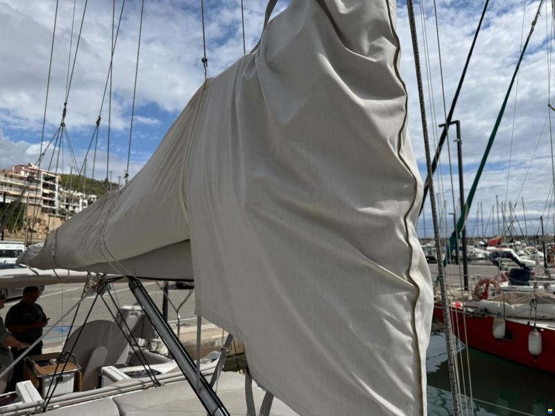 Hanse 385
