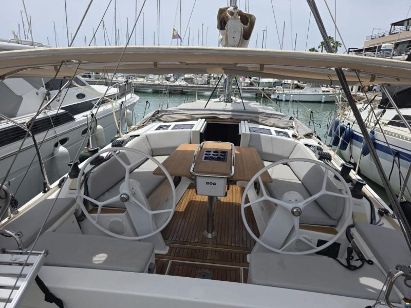 Hanse 385