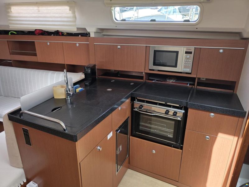 Hanse 385