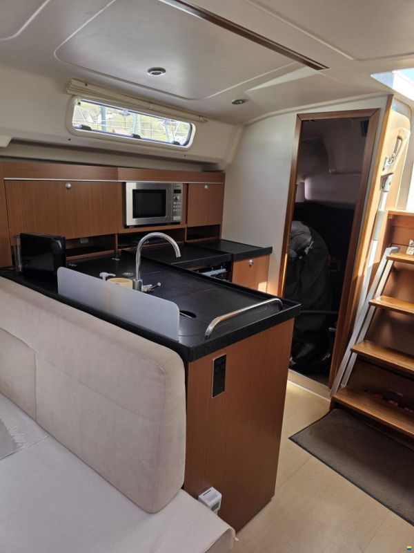 Hanse 385