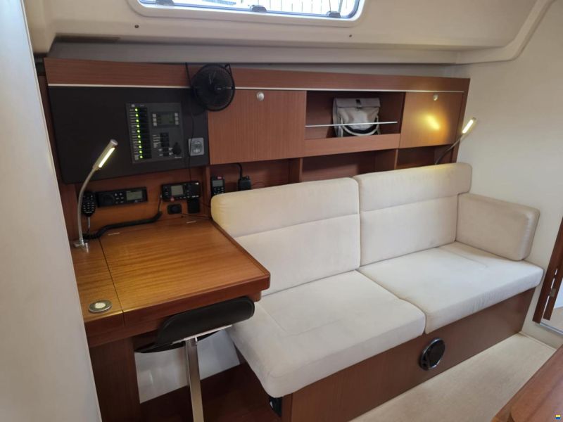 Hanse 385