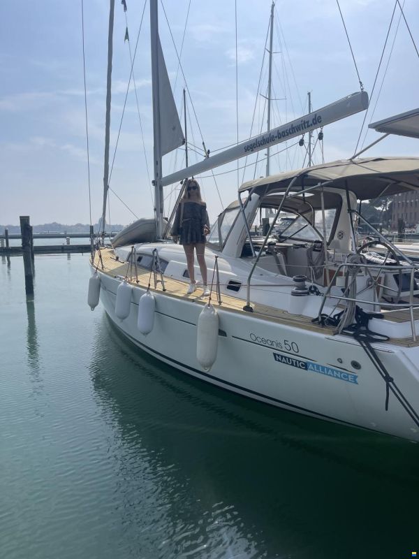 Beneteau Oceanis 50 Family