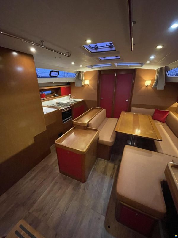 Beneteau Oceanis 50 Family