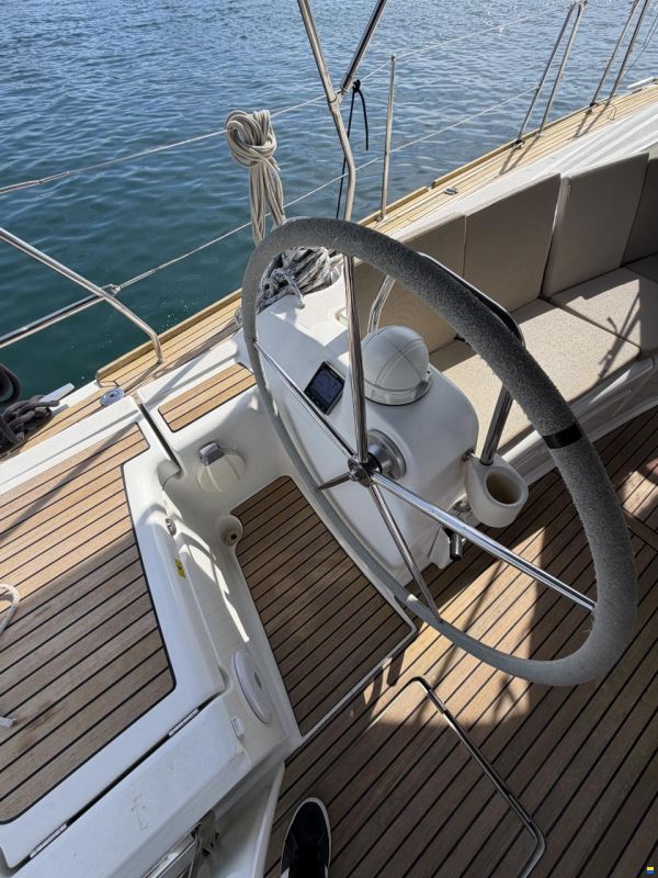 Beneteau Oceanis 50 Family