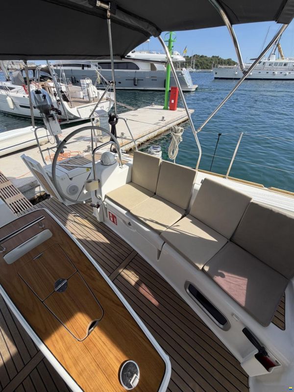 Beneteau Oceanis 50 Family