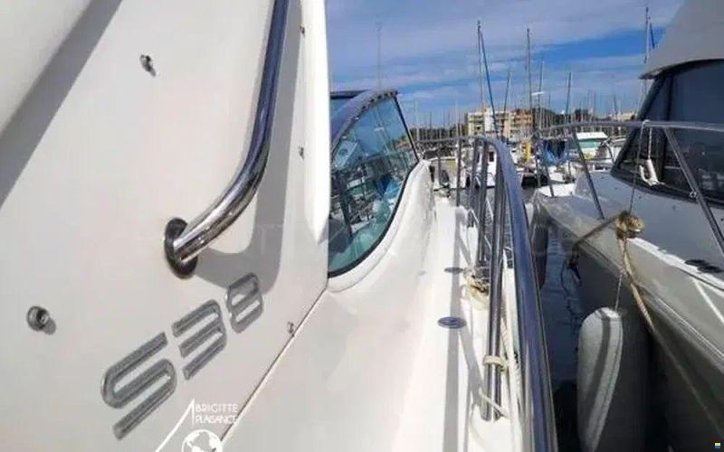 Sealine S 38