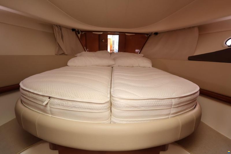 Jeanneau Prestige 32 Fly