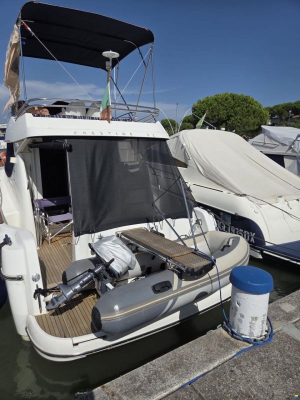 Jeanneau Prestige 32 Fly