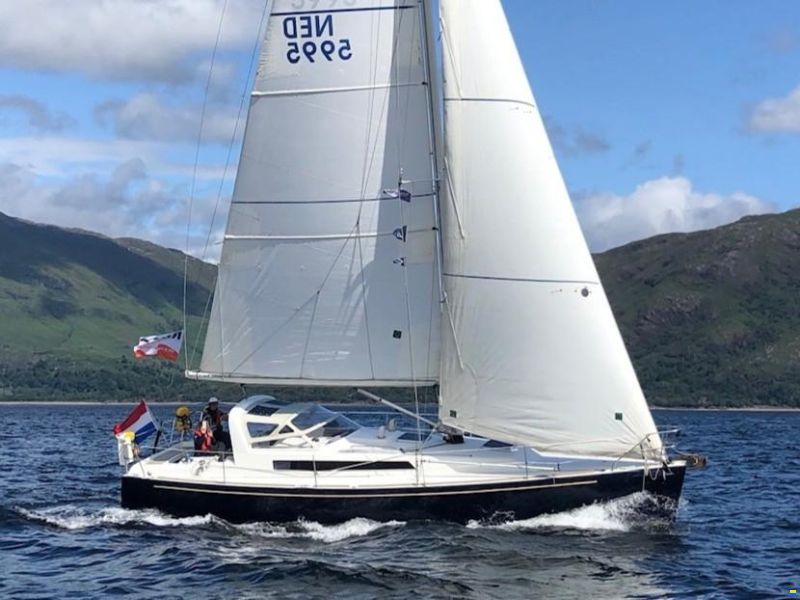 Impact Yachts 37
