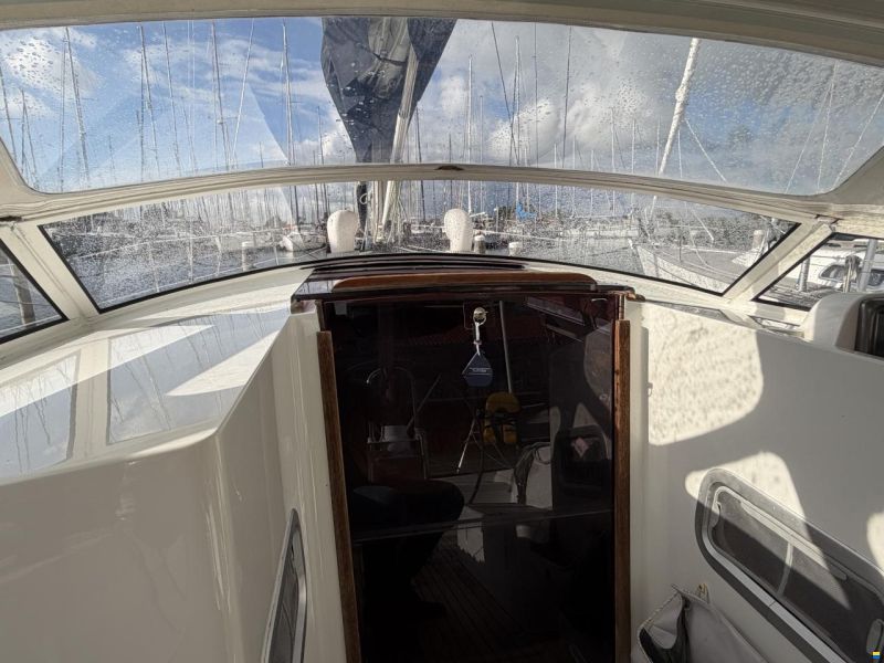 Impact Yachts 37