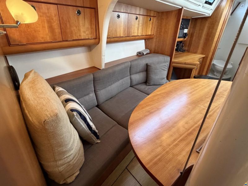 Impact Yachts 37
