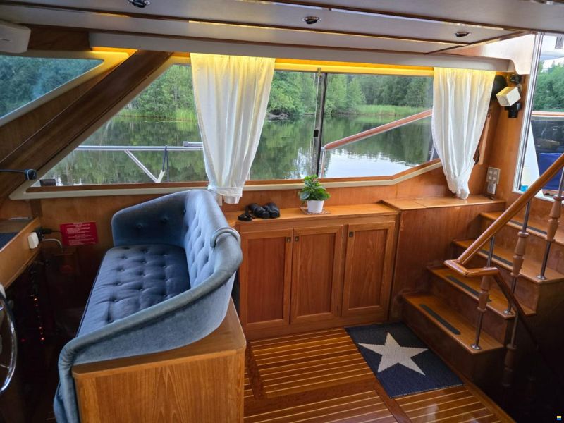 Royal Yachts 45