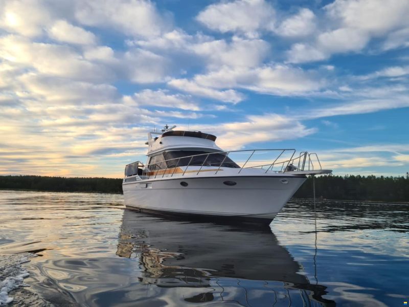 Royal Yachts 45