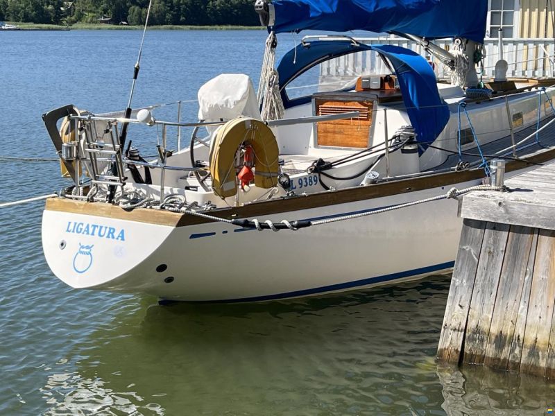 Nautors Swan 37