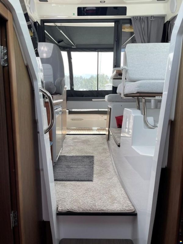 Jeanneau Merry Fisher 895