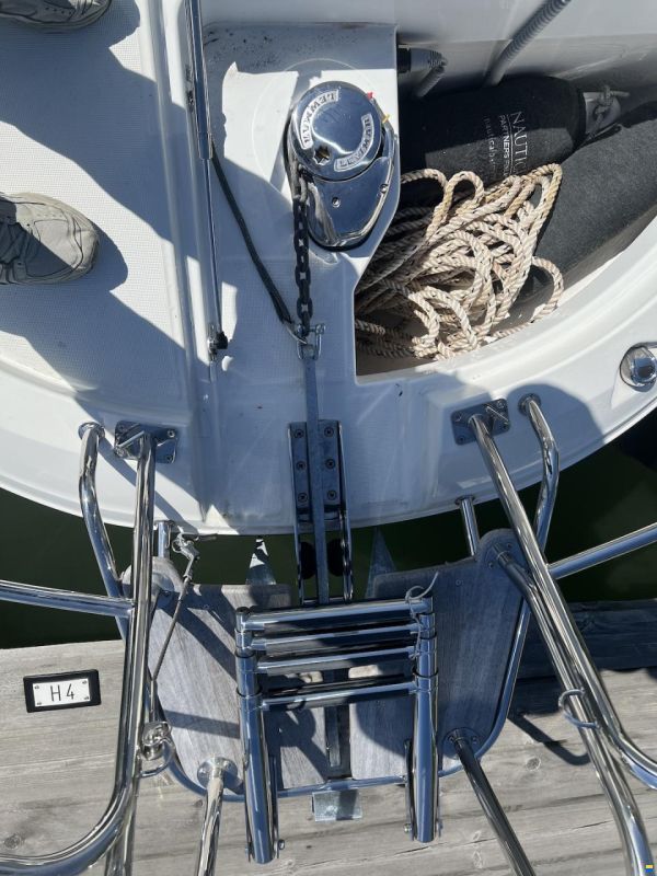 Jeanneau Merry Fisher 895