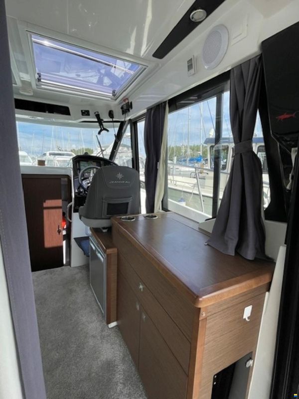 Jeanneau Merry Fisher 895