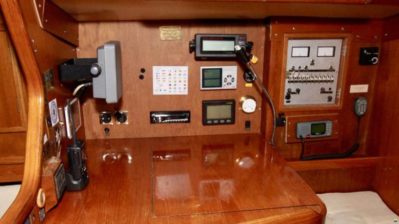 Nautors Swan 371