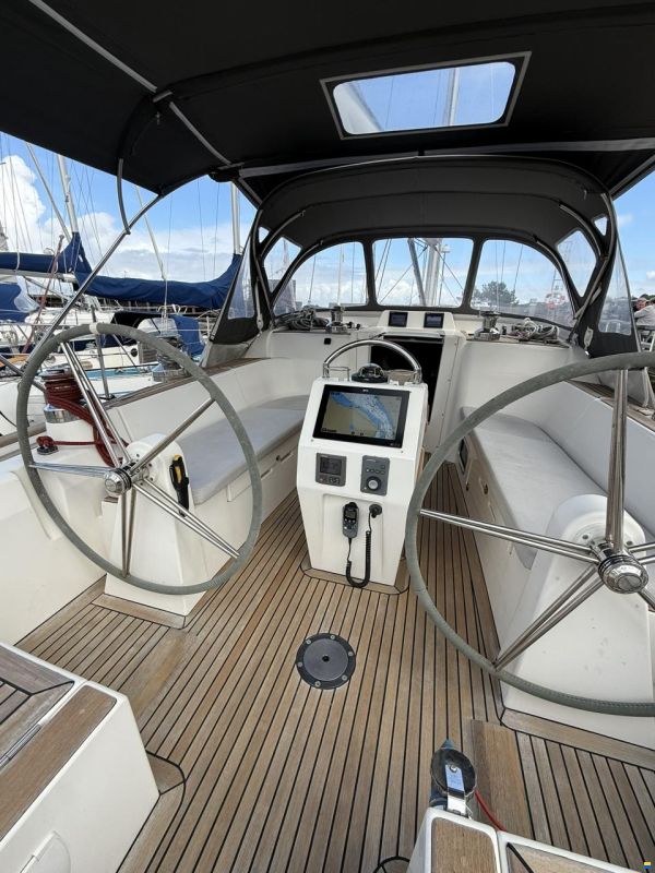 X-Yachts xc42