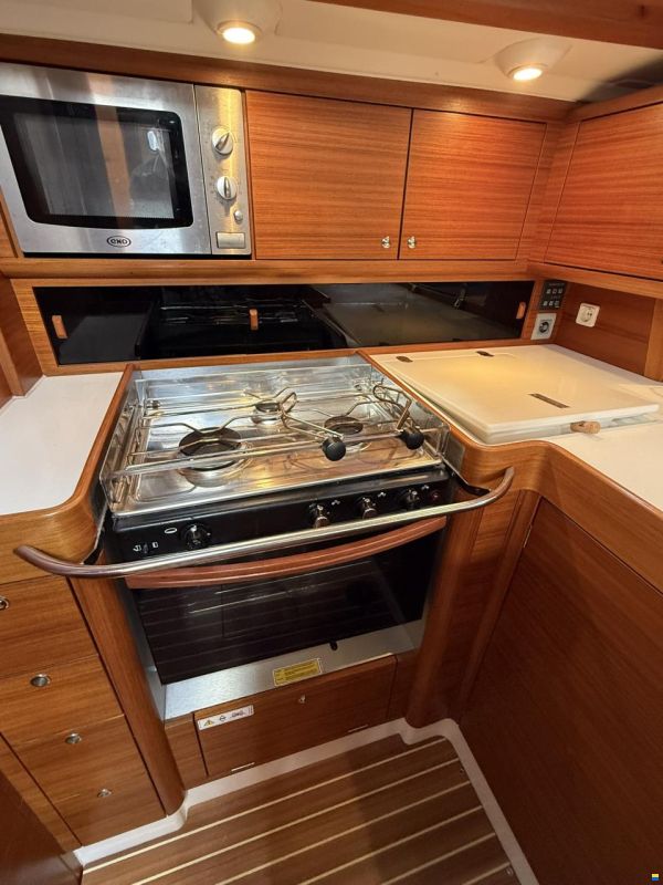 X-Yachts xc42
