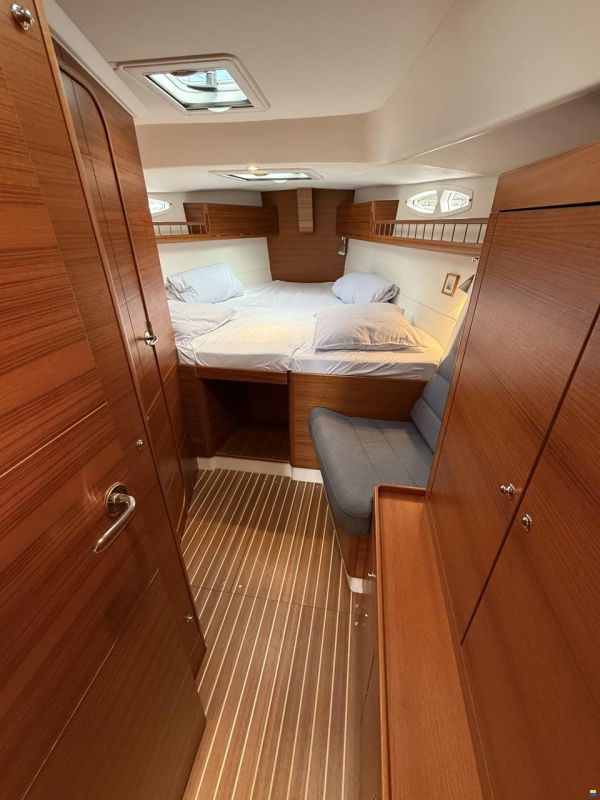 X-Yachts xc42