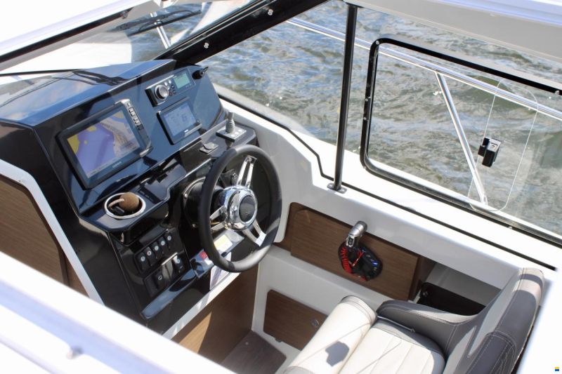 Jeanneau Merry Fisher 795 S2