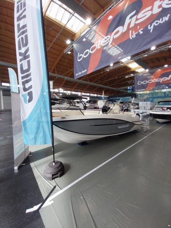Quicksilver Activ 625 Open -NEW-