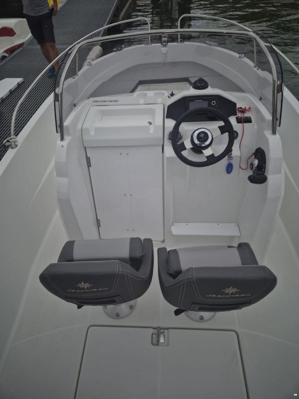 Cap Camarat 5.5 CC
