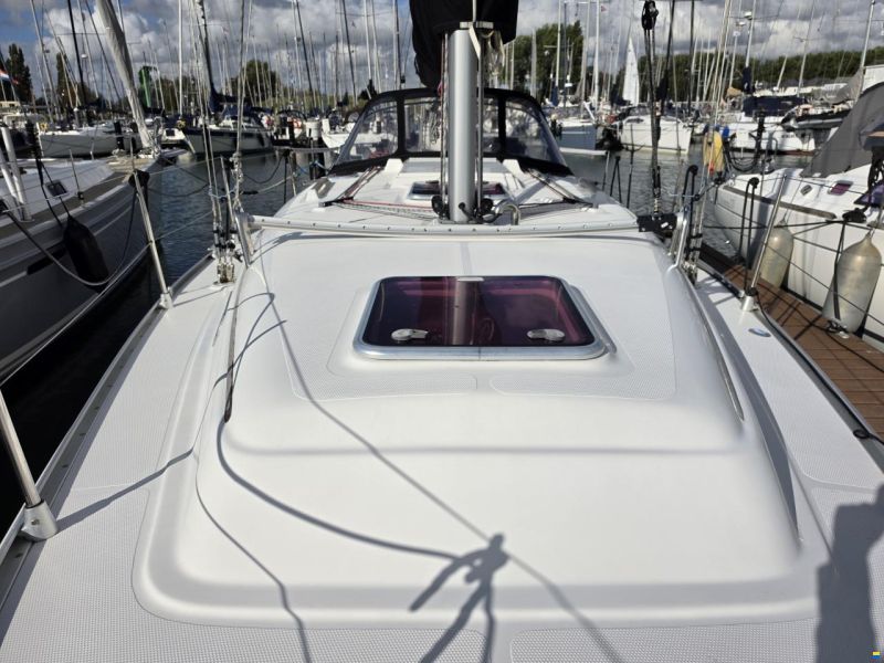 Hanse 342