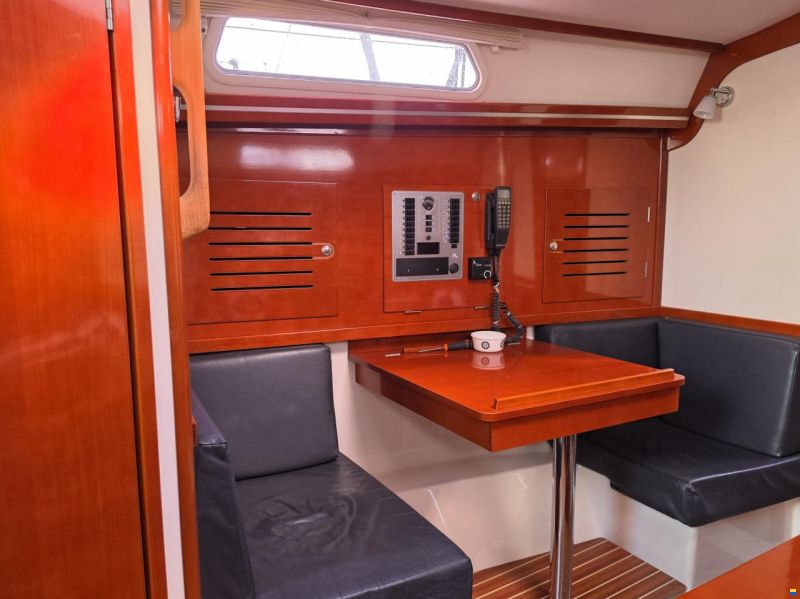 Hanse 342