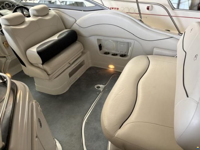 Crownline 250 CR, Bj. 2007 bei Yachtagentur Döring