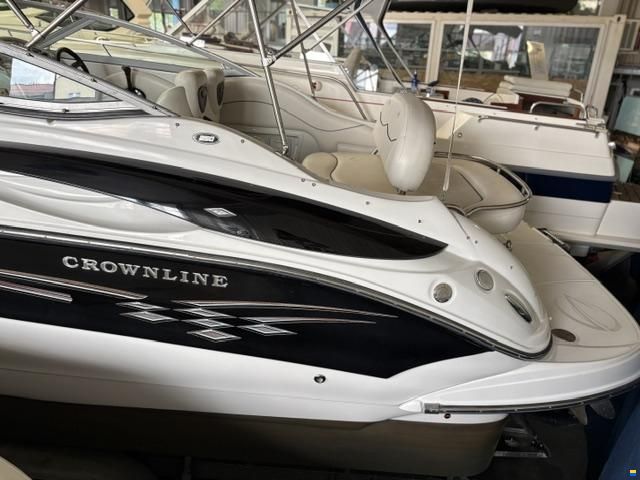 Crownline 250 CR, Bj. 2007 bei Yachtagentur Döring