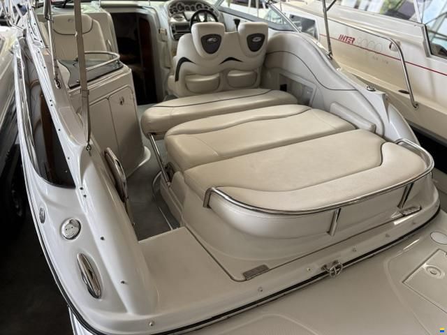 Crownline 250 CR, Bj. 2007 bei Yachtagentur Döring