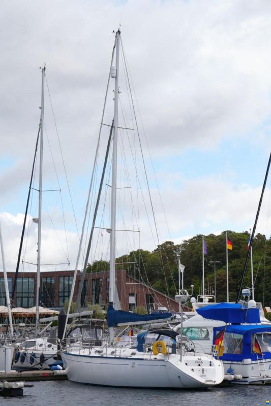Dufour 38 Classic