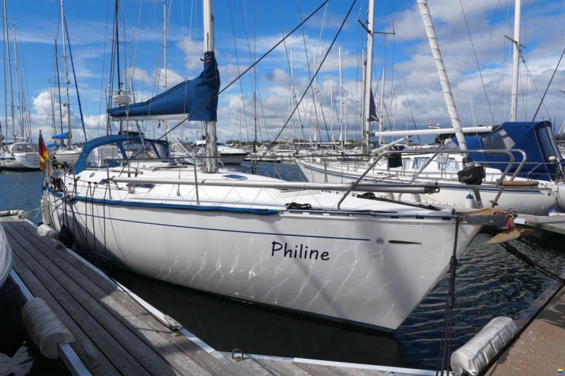 Dufour 38 Classic