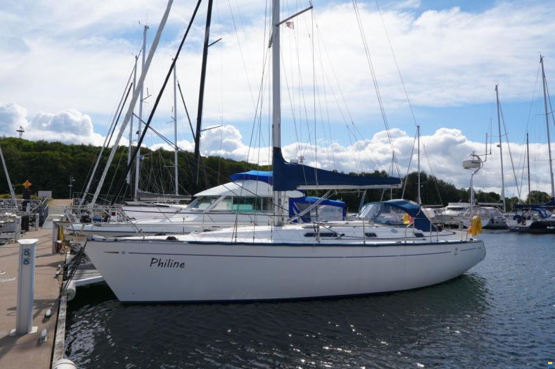 Dufour 38 Classic