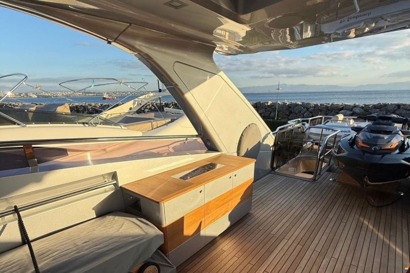 Princess 32M