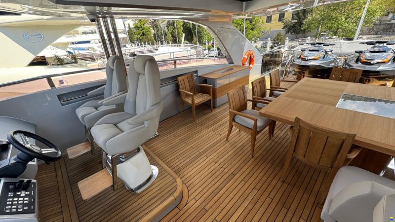 Princess 32M