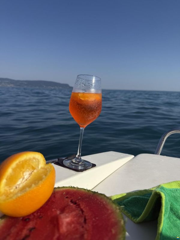 Sea Ray 220 Sun Sport Europe (SSE)