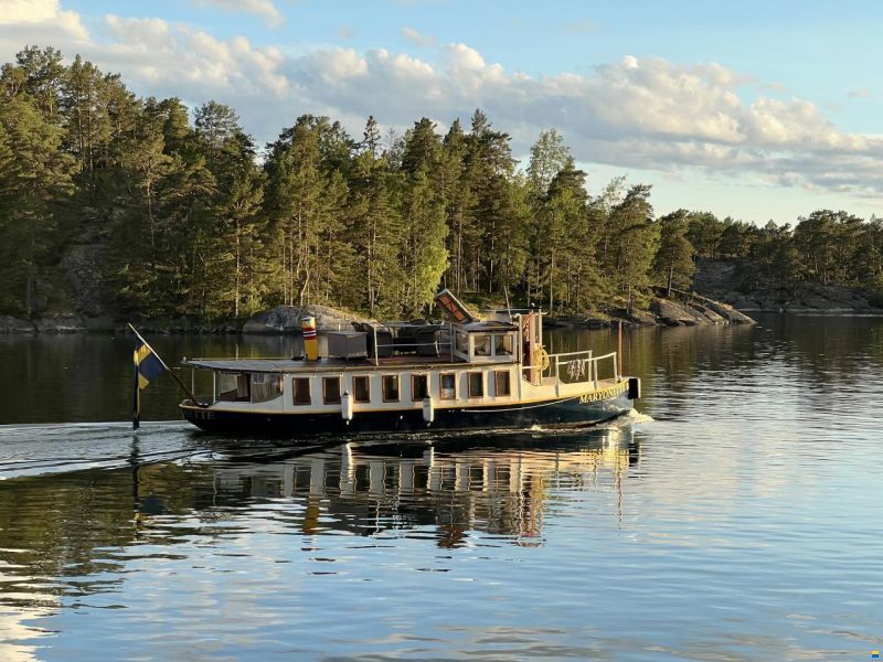 Unique boat