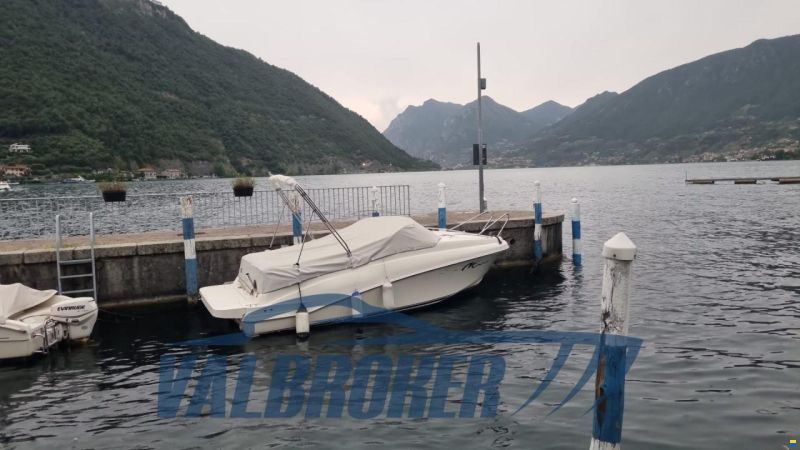 Quicksilver Activ 640 Cabin