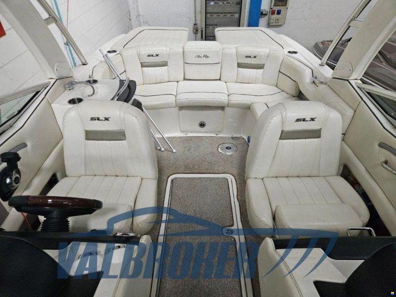 Sea Ray 250 SLX